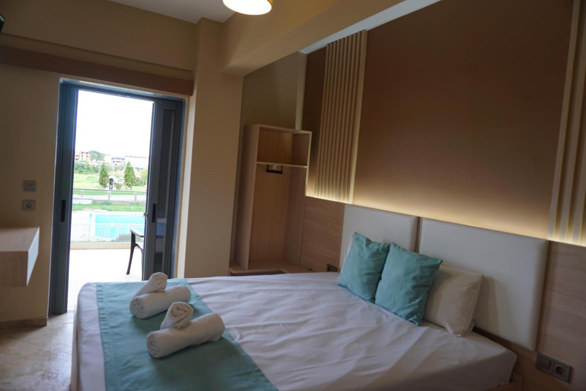 Aparthotel House Michalis Sarti Exterior foto